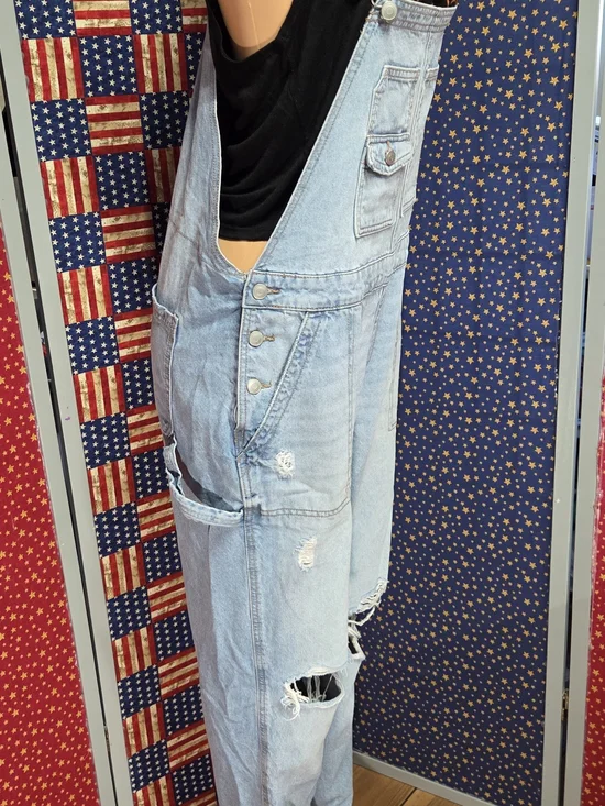 **Celebrity Pink Light Blue Denim Piece** - Picture 2 of 10